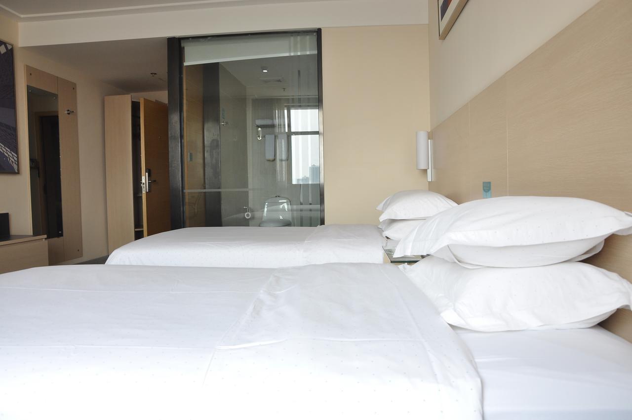 City Comfort Inn Wuhan Caidian Square Luaran gambar